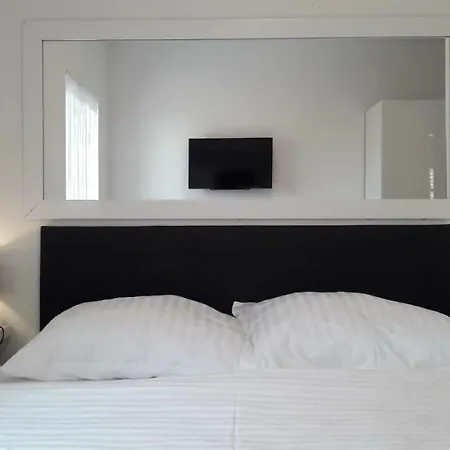 Apartment Downtown Park Suites *