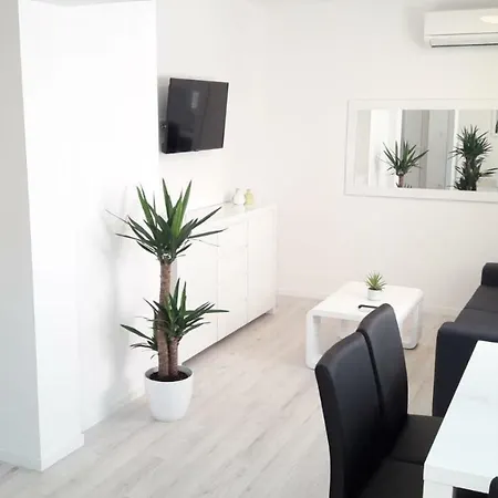 Downtown Park Suites Apartment *
