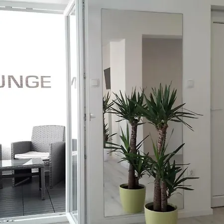 Downtown Park Suites *